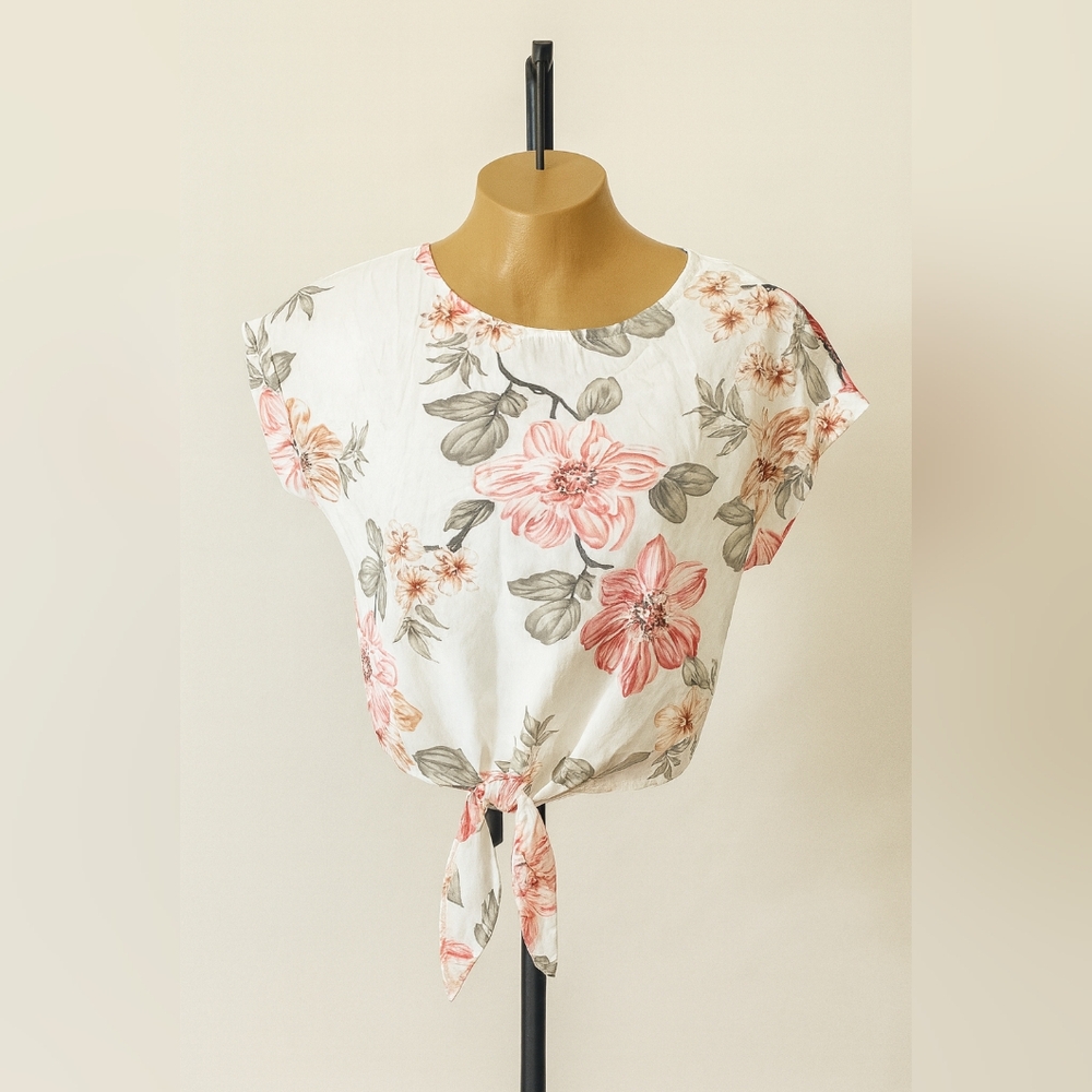 SHEIN Pink White Floral Blouse
